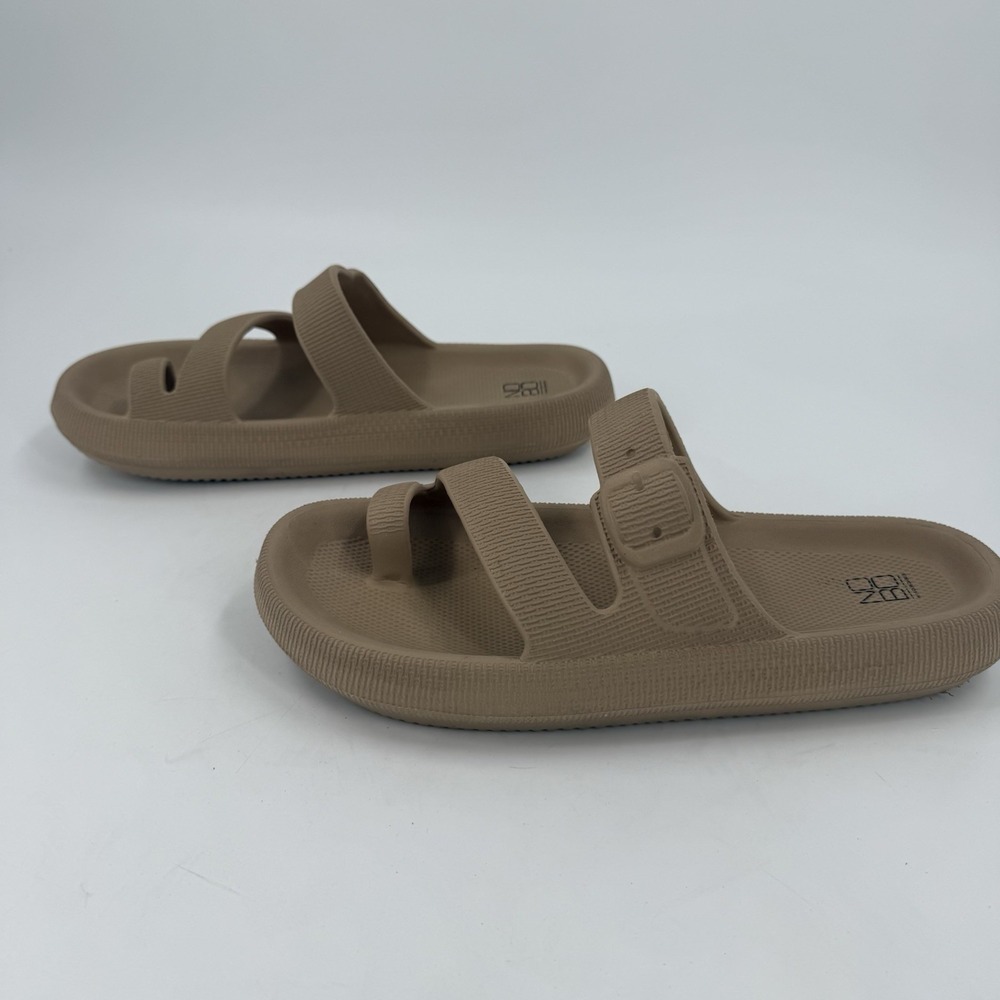 No Boundaries Women's Size 11 Tan Beige Slide Sandals Adjustable Comfort Casual